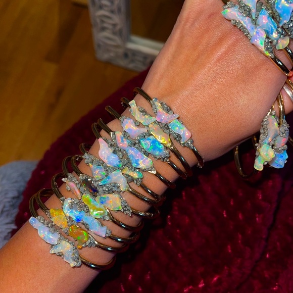 Opal cuff - Picture 2 of 4